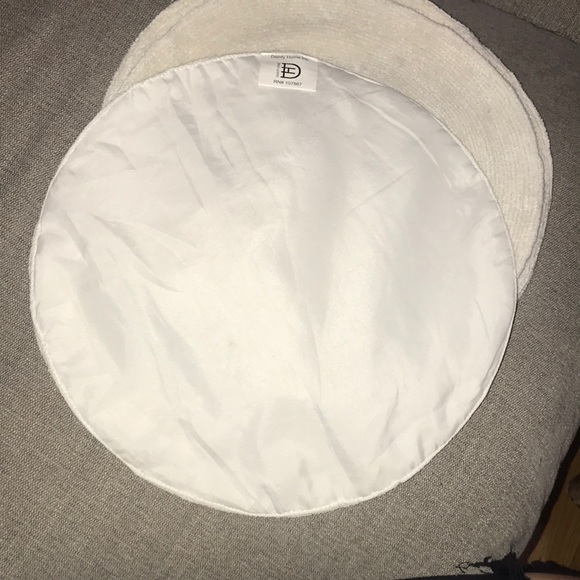 Dainty home circular place mats - Picture 2 of 3